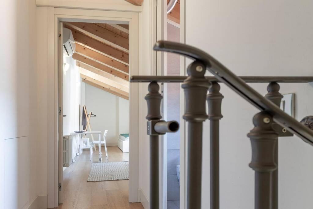 Palazzo Tergesteo Tirabora Suite Apartments 트리에스테 외부 사진
