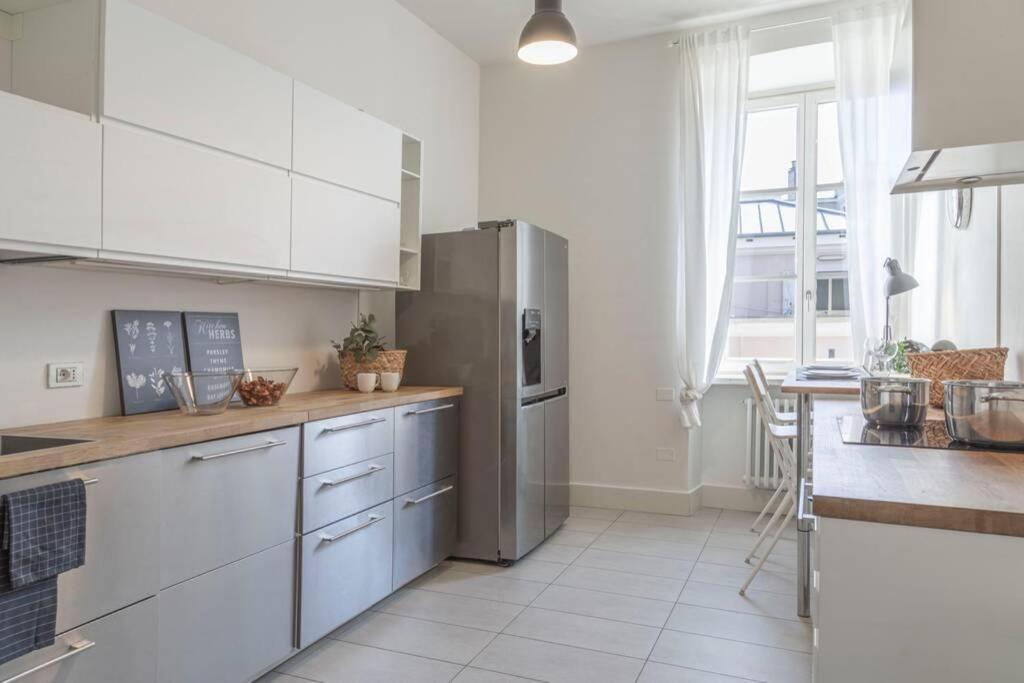 Palazzo Tergesteo Tirabora Suite Apartments 트리에스테 외부 사진