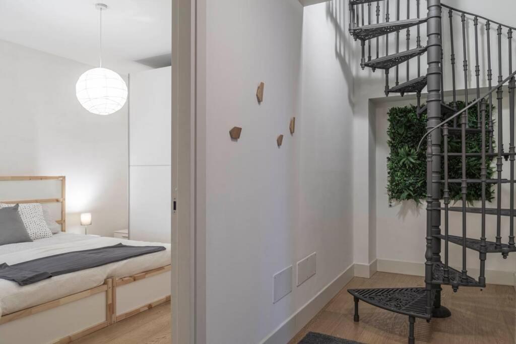 Palazzo Tergesteo Tirabora Suite Apartments 트리에스테 외부 사진